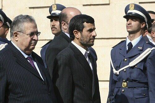 Trafen sich zum ersten Mal: Ahmadinedschad und Talabani