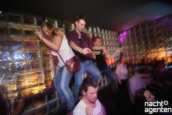 Der &bdquo;Mixwoch&ldquo; im Crux. Mehr Bilder unter: http://www.nachtagenten.de/gallery/mixwoch.902368.html