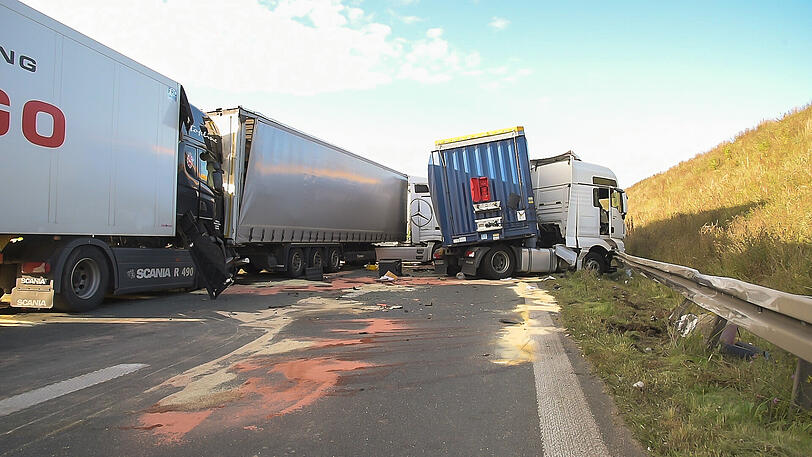 Weitere Bilder von der Unfallstelle.