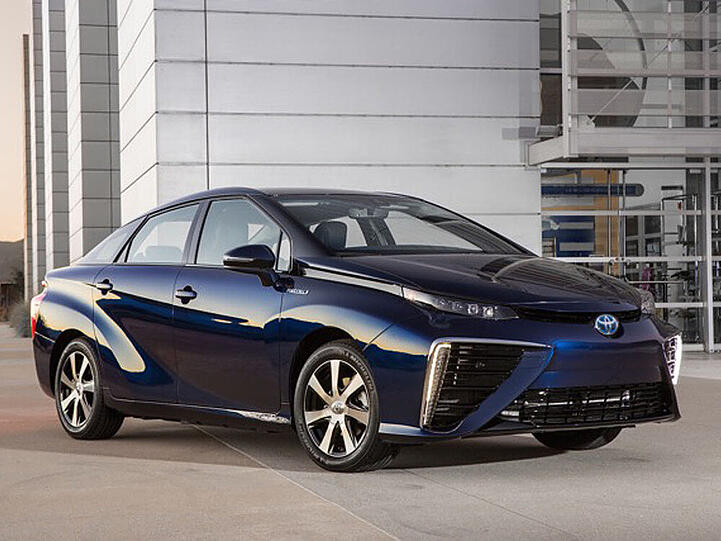 Nicht schön, aber die Zukunft: Toyota Mirai