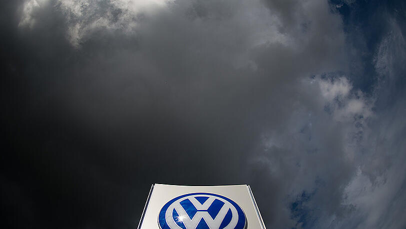Weltweit muss Volkswagen rund elf Millionen Fahrzeuge mit Diesel-Motoren umrüsten. Foto: Julian Stratenschulte/Archiv Weltweit muss Volkswagen rund elf Millionen Fahrzeuge mit Diesel-Motoren umrüsten. Foto: Julian Stratenschulte/Archiv