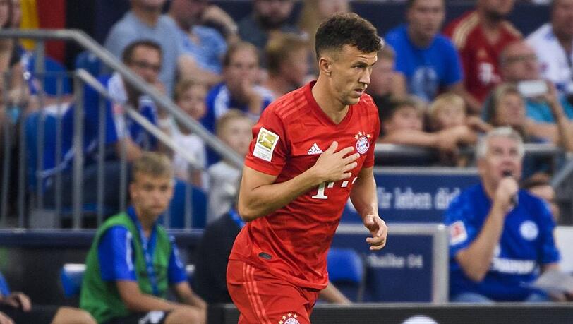 VORNE Bayern-Schalke Perisic VORNE Bayern-Schalke Perisic