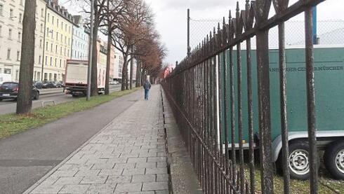Der Zaun heute. Der Zaun heute.