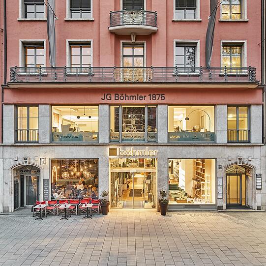 Der Name des Firmengründers steht wie eh und je an der Fassade: 1875 gründete Johann Georg Böhmler das Unternehmen.
