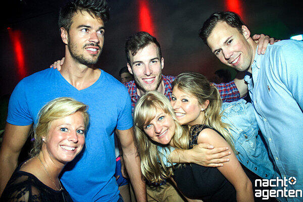 Die besten Partybilder vom Samstag. Hier aus dem Jack Rabbit.