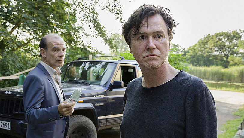 Der Mörder war Uwe Bohm (r.) im "Tatort: Blutschuld" nicht - zur Identifikation hielt sein gestörter Ingenieur allerdings auch nicht her Der Mörder war Uwe Bohm (r.) im "Tatort: Blutschuld" nicht - zur Identifikation hielt sein gestörter Ingenieur allerdings auch nicht her