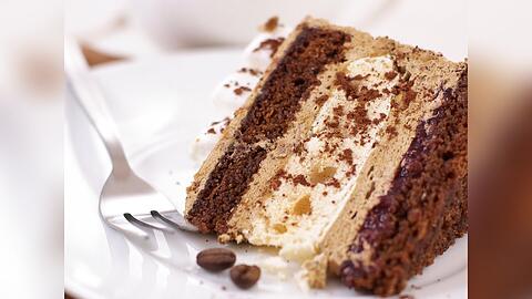 Schicht für Schicht ein Genuss: diese Mokka-Torte überzeugt bei jedem Bissen.