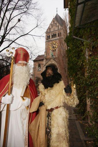 Nikolaus Martin Bayerl mit Knecht Ruprecht Carmen Genzinger