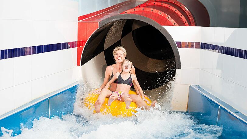 Kinderhotel Oberjoch: die längste Hotelwasserrutsche Deutschlands. Kinderhotel Oberjoch: die längste Hotelwasserrutsche Deutschlands.
