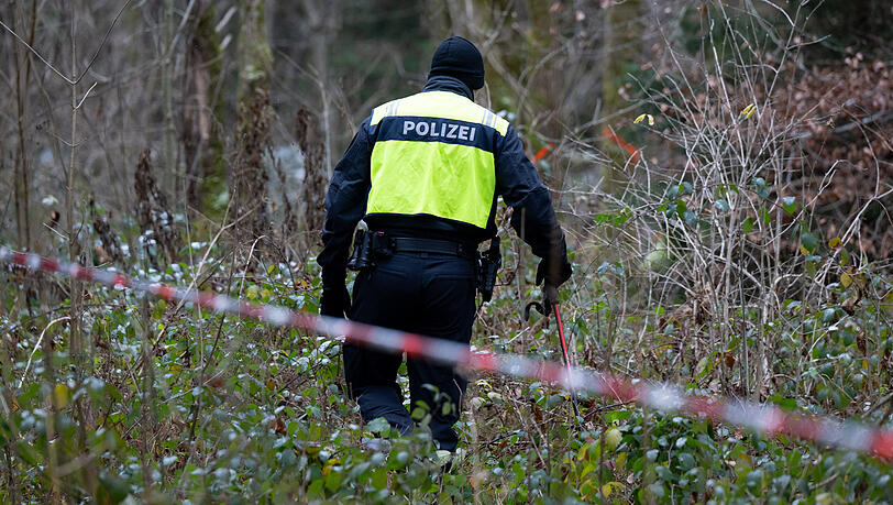 Nach erster Einschätzung ist eine Gewalttat nicht auszuschließen.