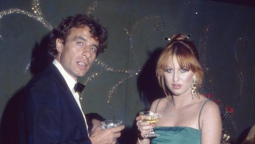 Er hat sie entdeckt - und geliebt: Regisseur Klaus Lemke mit Cleo Kretschmer als Traumpaar Anfang der 80er Jahre in München. Er hat sie entdeckt - und geliebt: Regisseur Klaus Lemke mit Cleo Kretschmer als Traumpaar Anfang der 80er Jahre in München.