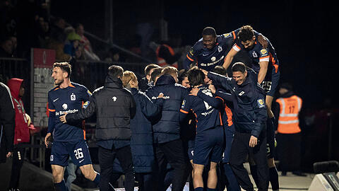 Der TSV 1860 gewinnt gegen Viktoria Köln mit 2:1.
