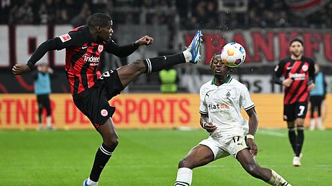 Die Frankfurter Eintracht drehte gegen Mönchengladbach das Spiel und siegte 2:1.