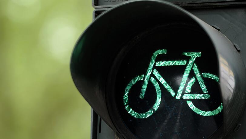Dauerhaft freie Fahrt für Radler? Die Gewerkschaft der Polizei hält davon nichts. Dauerhaft freie Fahrt für Radler? Die Gewerkschaft der Polizei hält davon nichts.