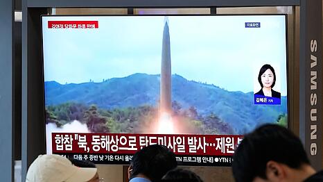 Nordkorea hat erneut eine ballistische Rakete abgefeuert.