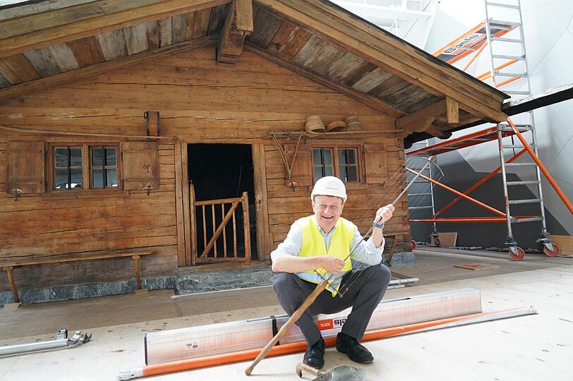 Generaldirektor Wolfang Heckl auf der Baustelle.
