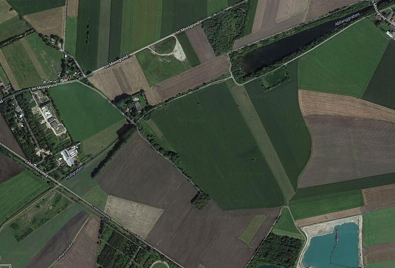Rund um den Abfanggraben bis zum Lebermoosweg und der Straße Im Moosgrund würde sich das neue Landschaftsschutzgebiet in etwa erstrecken.