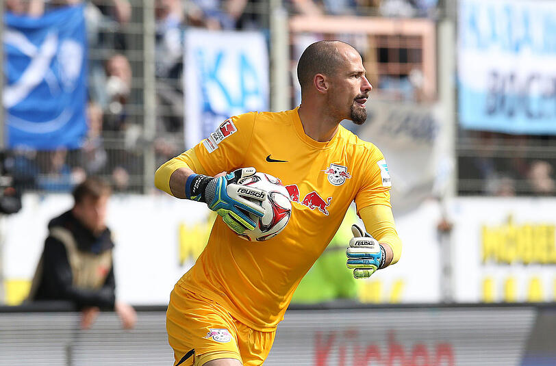 Leipzig Schlussmann Fabio Coltorti war mit seinem Treffer gegen Darmstadt der umjubelte Mann auf dem Platz.