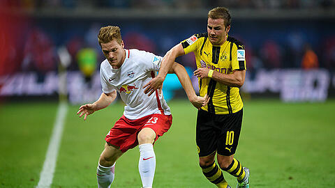 Dortmund-Rückkehrer Mario Götze (rechts) wurde bei seinem Saisondebüt in der 71. Minute ausgewechselt.