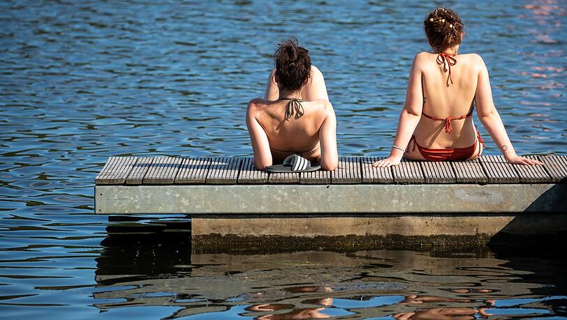 Die Wasserqualität in Bayerns Badeseen ist weitgehend erstklassig. (Archivbild) Die Wasserqualität in Bayerns Badeseen ist weitgehend erstklassig. (Archivbild)