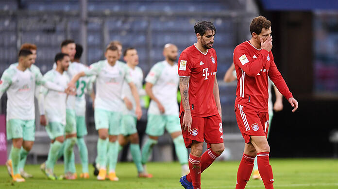 Leon Goretzka und Javi Martínez sind positiv auf das Coronavirus getestet worden.