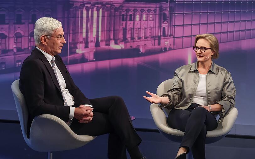 Mathias Middelberg und Franziska Brantner bewerten die Situation um Ex-Arbeitsministerin Bas unterschiedlich.
