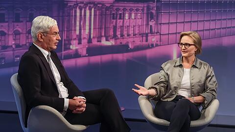 Mathias Middelberg und Franziska Brantner bewerten die Situation um Ex-Arbeitsministerin Bas unterschiedlich.