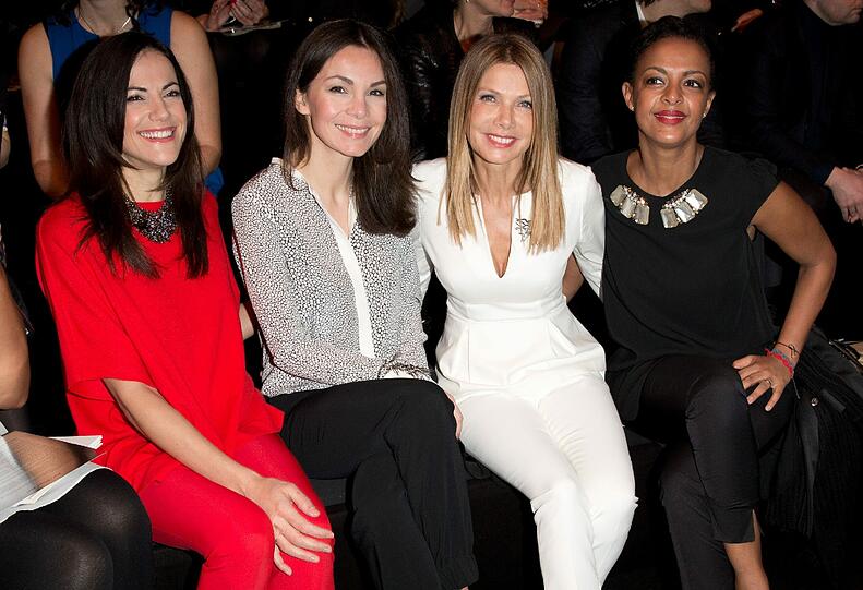 Bettina Zimmermann, Nadine Warmuth, Ursula Karven und Dennenesch Zoude (v.l.) bei der Show von Dorothee Schumacher.