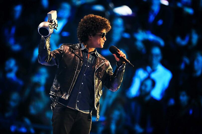 Europe Music Awards 2013: Die besten Bilder der Show mit Miley Cyrus, Robin Thicke, Katy Perry