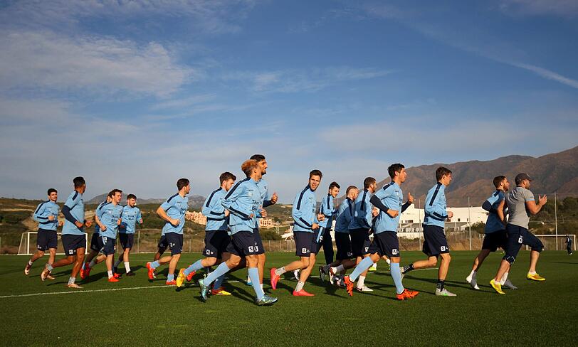 Die Löwen genießen die guten Bedingungen im Trainingslager in Estepona.