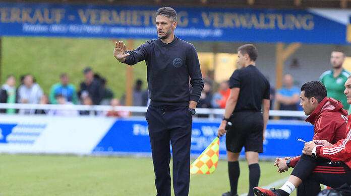 Martin Demichelis musste am Dienstagabend seine erste Saisonniederlage einstecken.