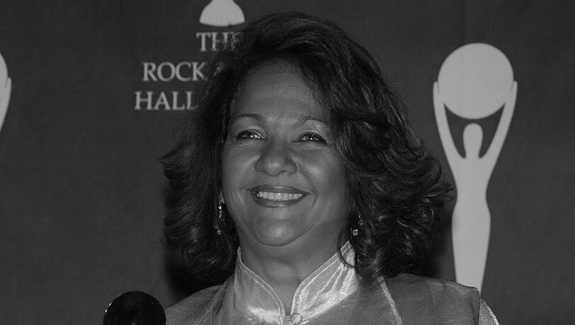 Nedra Talley Ross war mit ihren Cousinen als The Ronettes erfolgreich.