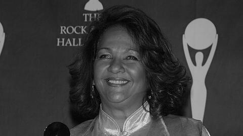 Nedra Talley Ross war mit ihren Cousinen als The Ronettes erfolgreich.