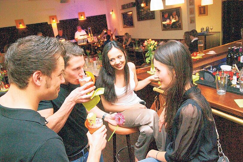 Bis 5 Uhr früh in der Herzogstraße: 30 Prozent gibt&rsquo;s im &bdquo;Hot Shot&ldquo; &ndash; aber nur mit Studentenausweis.