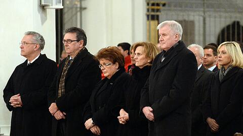 Bilder vom ökomenischen Gottesdienst für die Helfer von Bad Aibling.