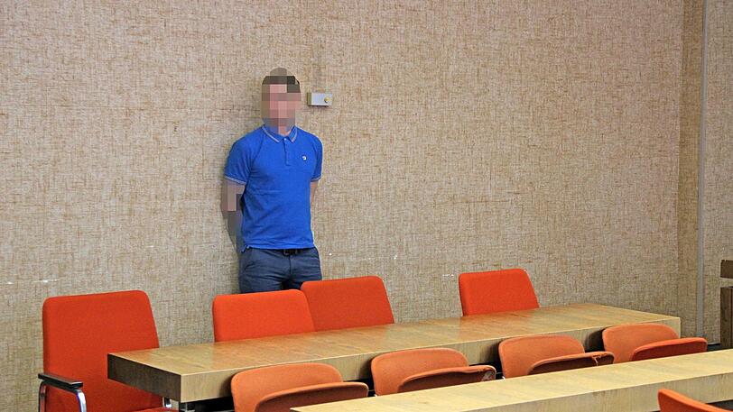 Der angeklagte Löwenfan bei seiner Gerichtsverhandlung.