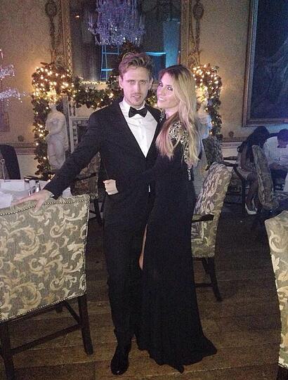 Arsenal London: Der spanische Abwehrspieler Nacho Monreal ist mit der hübschen Isabel Ramos verheiratet