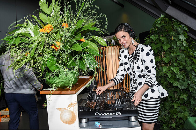 DJ Alessandra Denegri