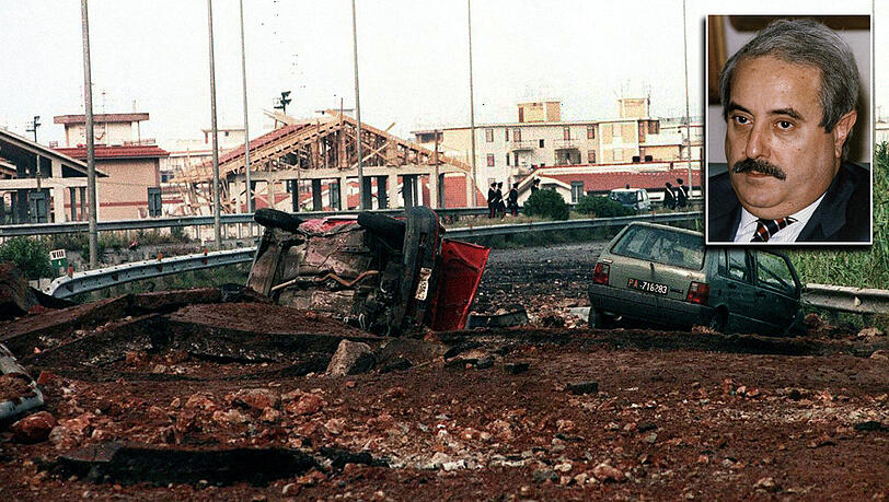Ort des Attentats auf den sizilianischen Untersuchungsrichter Giovanni Falcone am 23.05.1992 auf der Autobahn A29 bei Capaci auf Sizilien. Ort des Attentats auf den sizilianischen Untersuchungsrichter Giovanni Falcone am 23.05.1992 auf der Autobahn A29 bei Capaci auf Sizilien.