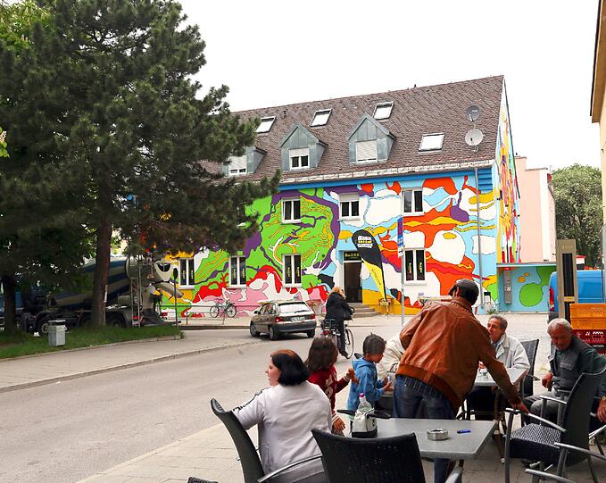 Sie genießen den Ausblick.