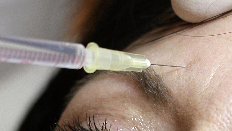 Am BGH geht es um sogenannte minimalinvasive Schönheitsbehandlungen. (Symbolbild)