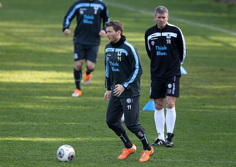 Die Bilder von der Vormittagseinheit am zweiten Tag des Trainingslagers.