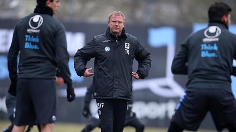 Steht mit den Löwen nur einen Punkt vor einem Abstiegsplatz: Torsten Fröhling. 	Foto: imago