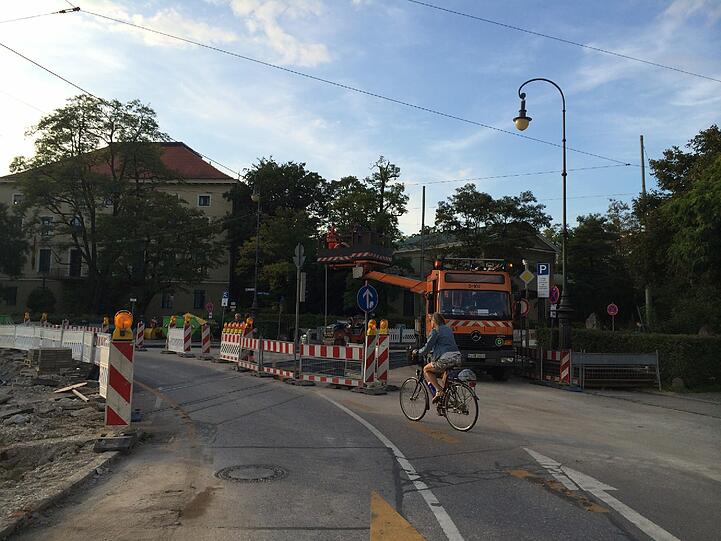 Die Großbaustelle am Karolinenplatz