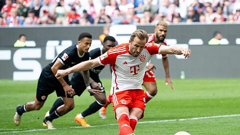 FCB-Stürmer Harry Kane traf beim 2:1 gegen die Eintracht doppelt.
