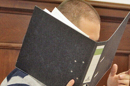 Der mutmaßliche Kinderschänder Marco L. vor Gericht.