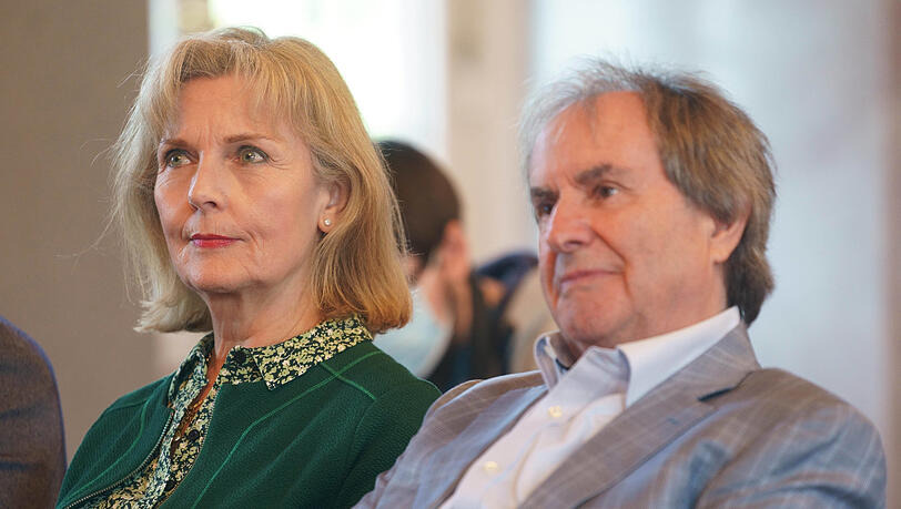 Chris de Burgh und Frau Diane in Fulda – die beiden haben sich in München kennengelernt. Chris de Burgh und Frau Diane in Fulda – die beiden haben sich in München kennengelernt.