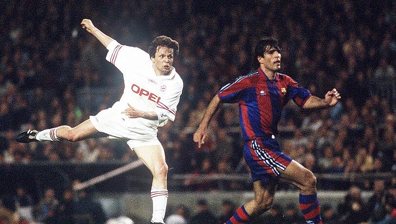 Ein Rumms ins Glück: Marcel Witeczek zieht im Uefa-Cup-Halbfinale gegen Barcelona im Olympiastadion einfach mal ab. Das 2:2 reicht fürs Finale - und dann am Ende auch für den Titel. Ein Rumms ins Glück: Marcel Witeczek zieht im Uefa-Cup-Halbfinale gegen Barcelona im Olympiastadion einfach mal ab. Das 2:2 reicht fürs Finale - und dann am Ende auch für den Titel.