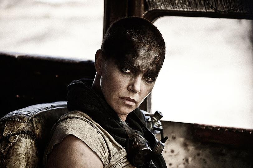 Mit "Mad Max: Fury Road" (2015) gab George Miller der "Mad Max"-Reihe eine neue Richtung, und sie, Furiosa (Charlize Theron), war die heimliche Heldin des Films.