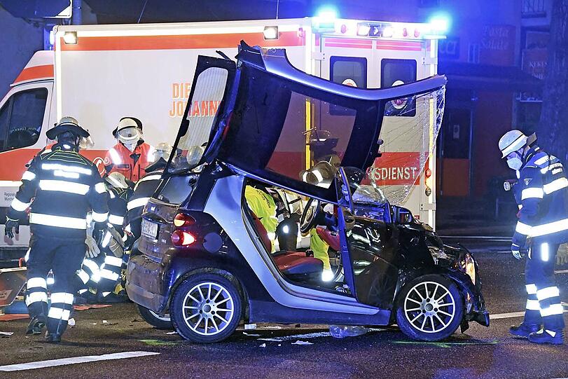 Den Notfall, zu dem der Krankenwagen ursprünglich unterwegs war, übernahm ein anderer Rettungswagen.